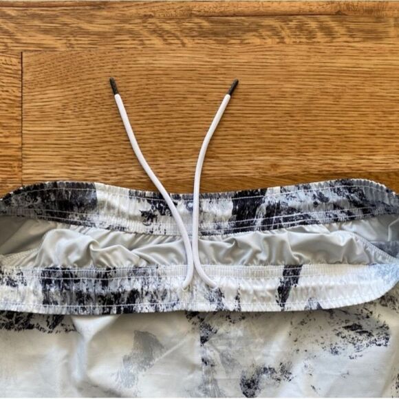 The North face run shorts xs workout women y2k teen juniors summer pocket - Picture 4 of 15